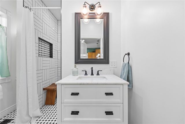 1527 Quaker Road, Macedon, NY 14502