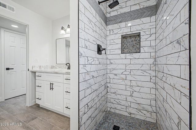 839 S SARANAC Avenue, Mesa, AZ 85208