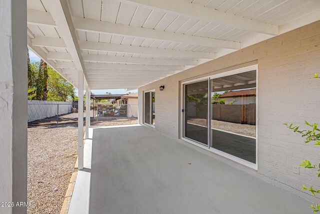 839 S SARANAC Avenue, Mesa, AZ 85208