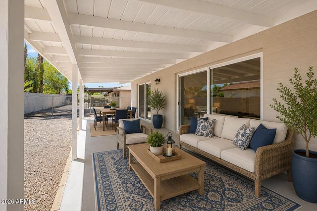 839 S SARANAC Avenue, Mesa, AZ 85208