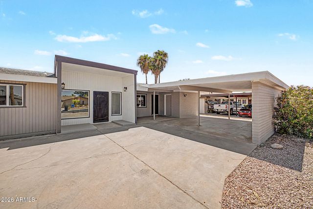 839 S SARANAC Avenue, Mesa, AZ 85208