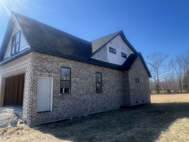 1075 Fawn Dr, Cookeville, TN 38501