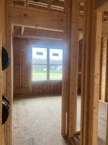 1075 Fawn Dr, Cookeville, TN 38501