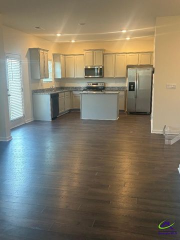 109 FARMERS Way, Perry, GA 31069