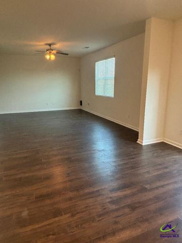 109 FARMERS Way, Perry, GA 31069