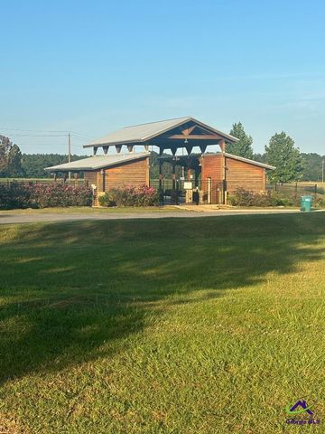 109 FARMERS Way, Perry, GA 31069