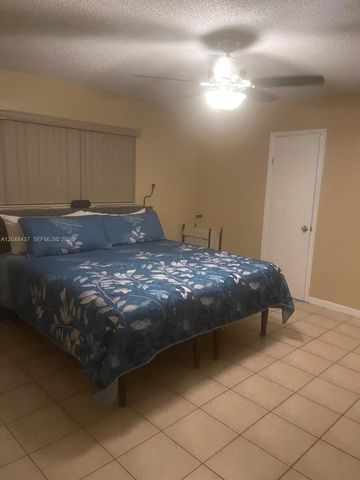 430 SE 5th Street, Hialeah, FL 33010