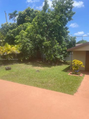 430 SE 5th Street, Hialeah, FL 33010