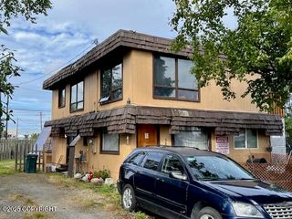3804 Lois Drive, Anchorage, AK 99517