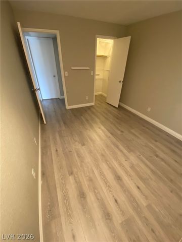 5271 Lindell Road 202, Las Vegas, NV 89118