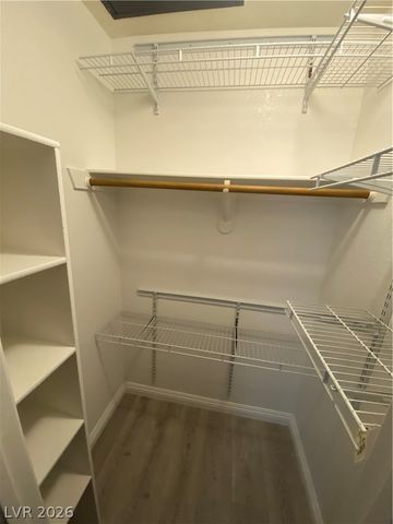 5271 Lindell Road 202, Las Vegas, NV 89118