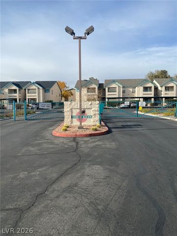 5271 Lindell Road 202, Las Vegas, NV 89118