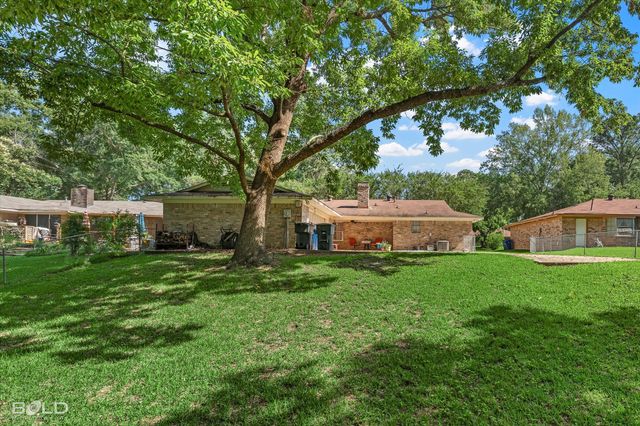 1111 Mountainbrook Drive, Shreveport, LA 71118