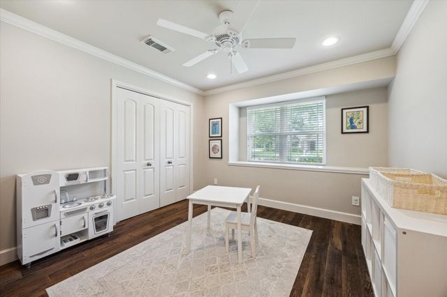 2702 Manila Lane, Houston, TX 77043