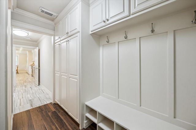 2702 Manila Lane, Houston, TX 77043