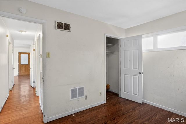 16 Brightwell Court, St Louis, MO 63031