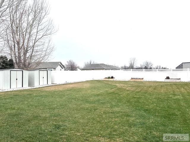 3684 Briar Creek Lane, Ammon, ID 83406