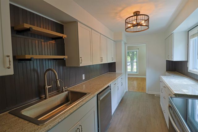 326 John Street, Clare, MI 48617