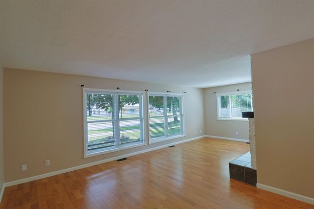 326 John Street, Clare, MI 48617
