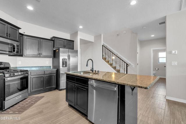 14372 Earl Chokiski Avenue, El Paso, TX 79938