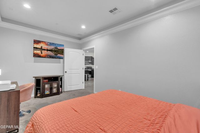 14372 Earl Chokiski Avenue, El Paso, TX 79938