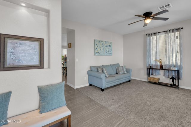 14372 Earl Chokiski Avenue, El Paso, TX 79938