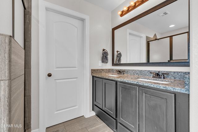 14372 Earl Chokiski Avenue, El Paso, TX 79938