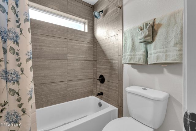 14372 Earl Chokiski Avenue, El Paso, TX 79938