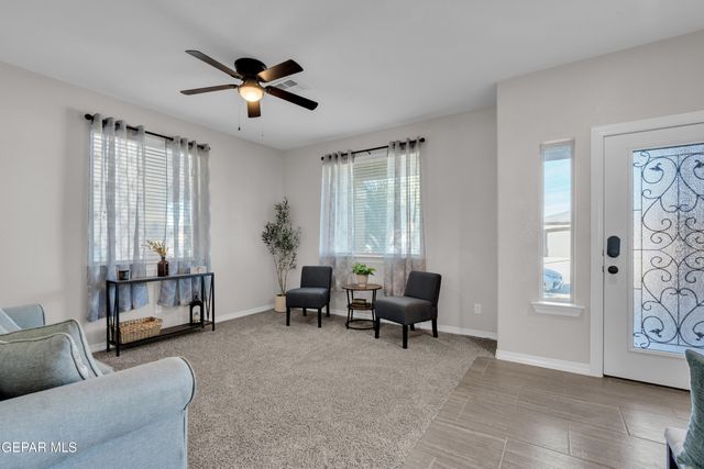 14372 Earl Chokiski Avenue, El Paso, TX 79938