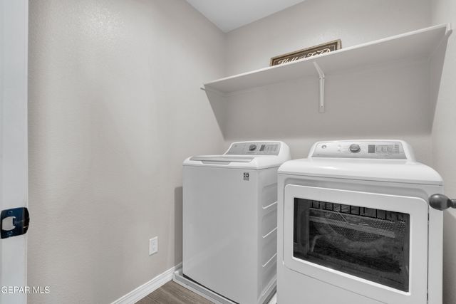 14372 Earl Chokiski Avenue, El Paso, TX 79938