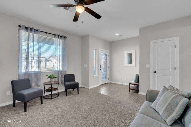 14372 Earl Chokiski Avenue, El Paso, TX 79938