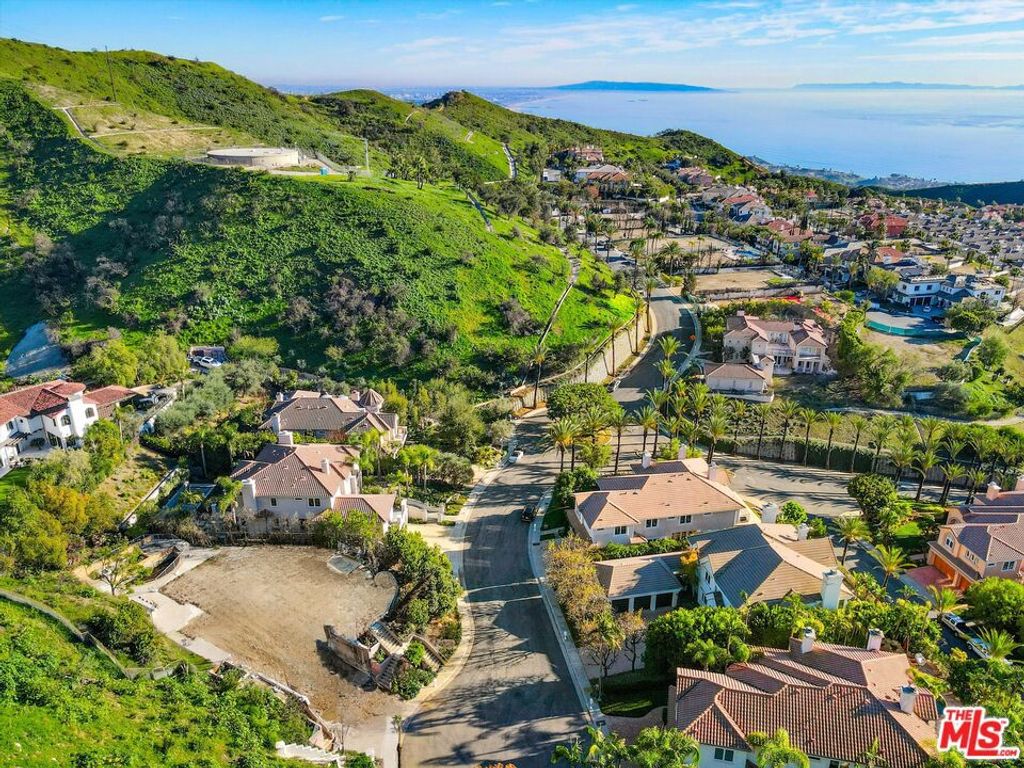 16821 Via La Costa, Pacific Palisades, CA 90272 — photo 5
