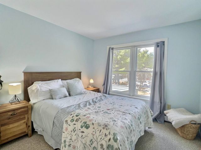 40 Wolf Road, Lebanon, NH 03766