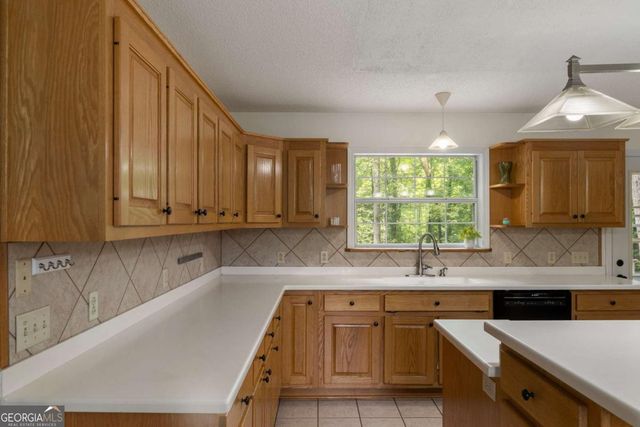 134 Singletree Lane, Dawsonville, GA 30534