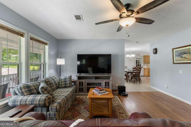 134 Singletree Lane, Dawsonville, GA 30534