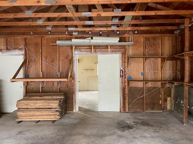 50 Tenney Drive, Rogue River, OR 97537