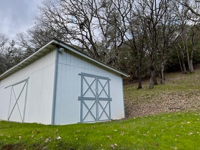 50 Tenney Drive, Rogue River, OR 97537