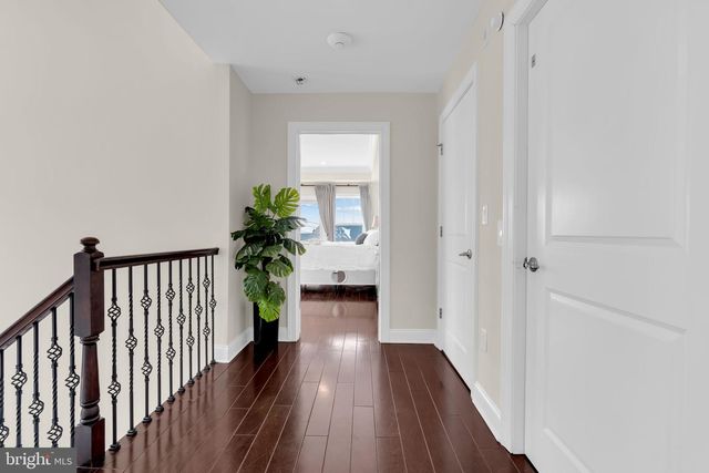 21 OCEAN TERR, Long Branch, NJ 07740