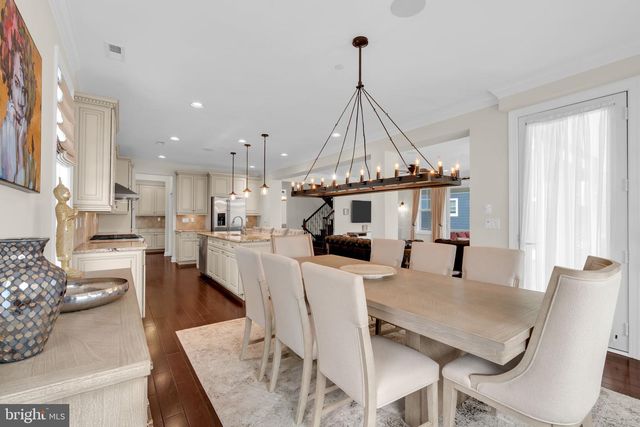 21 OCEAN TERR, Long Branch, NJ 07740
