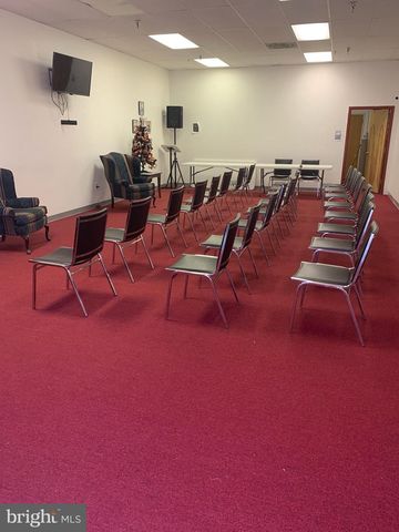 7187 OLD ALEXANDRIA FERRY RD #13, Clinton, MD 20735