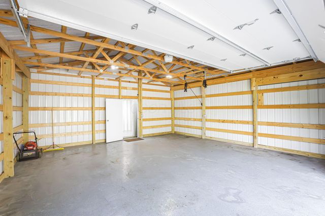 13400 Cedar Road NE, Thornville, OH 43076