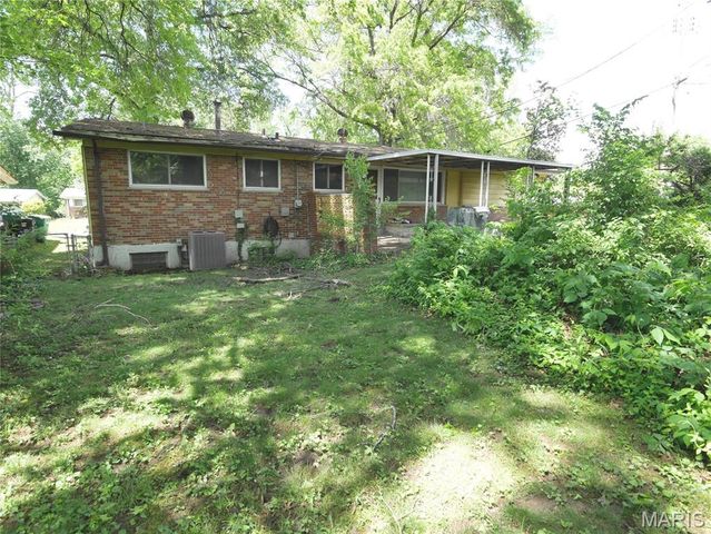 10412 Viscount Drive, St Louis, MO 63136