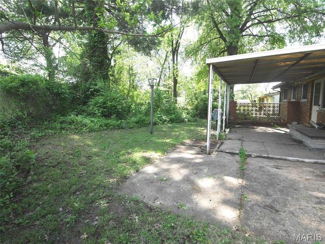 10412 Viscount Drive, St Louis, MO 63136