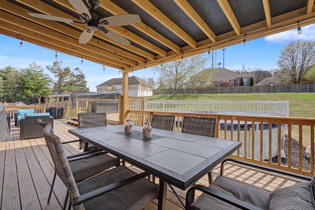 105 Buckhaven Ct, Hendersonville, TN 37075