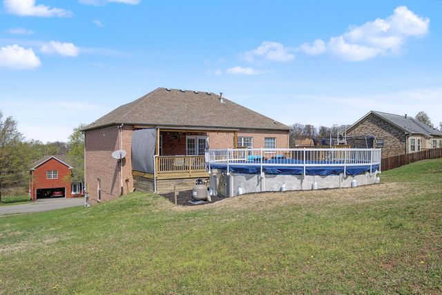 105 Buckhaven Ct, Hendersonville, TN 37075