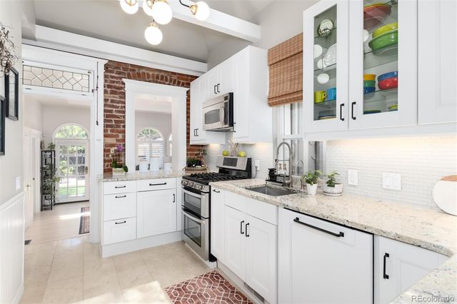 1550 S Logan Street, Denver, CO 80210