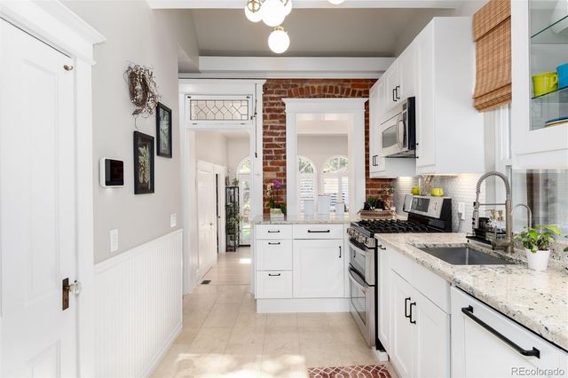 1550 S Logan Street, Denver, CO 80210