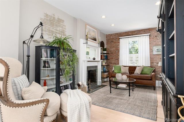 1550 S Logan Street, Denver, CO 80210