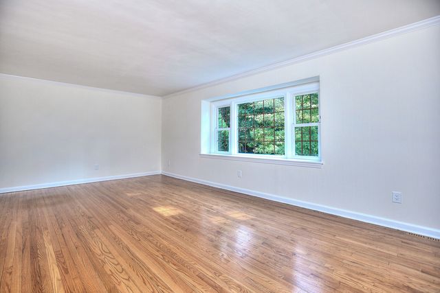 14 North Avenue, Westport, CT 06880