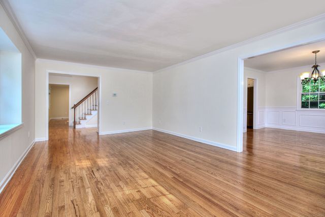 14 North Avenue, Westport, CT 06880